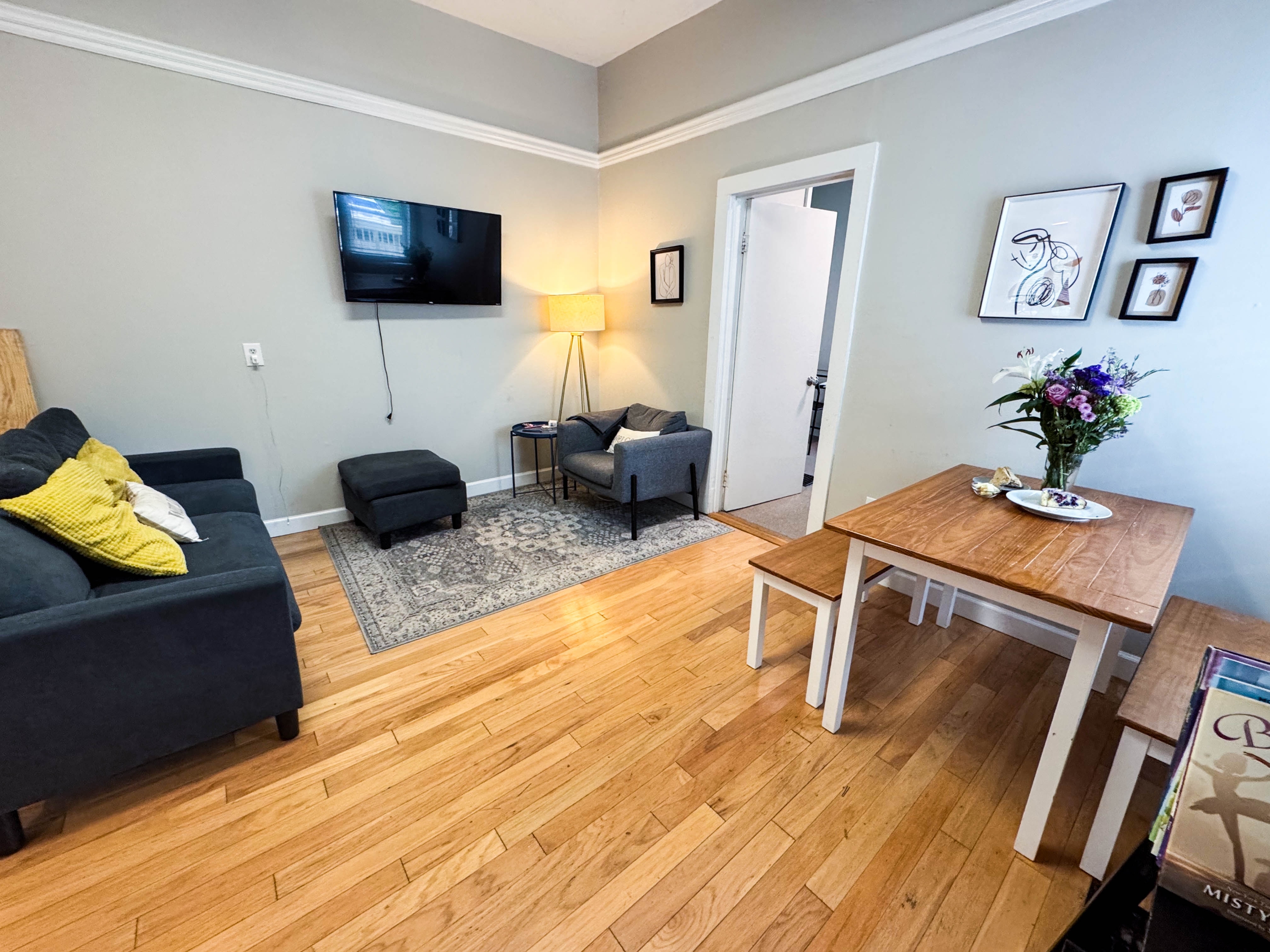 202 Lake Street Apt 1